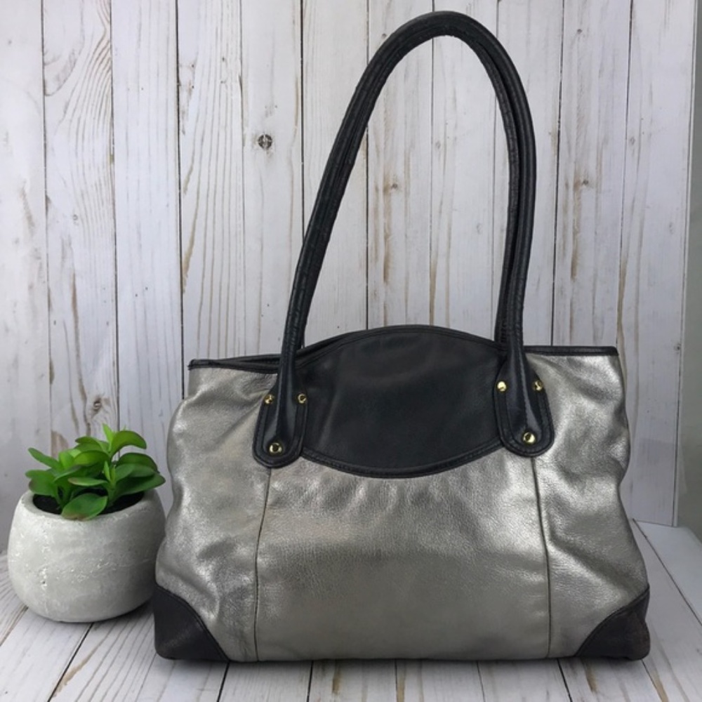♥️SOLD♥️B. Makowsky Blk/Gray Leather Bag - Picture 2 of 8